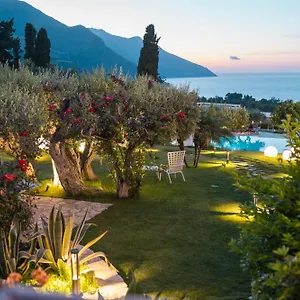 4* Hotel La Tavernetta